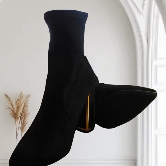 BAMBOO Black Faux Suede 4” Block Heel Ankle Boots – Size US 10 / EU 40M - Picture 3 of 4